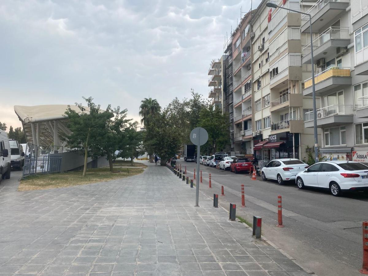 אנטליה In The Middle Hotel מראה חיצוני תמונה